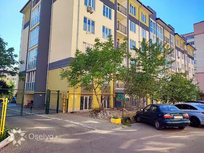 квартира по адресу Академика Амосова ул., 12