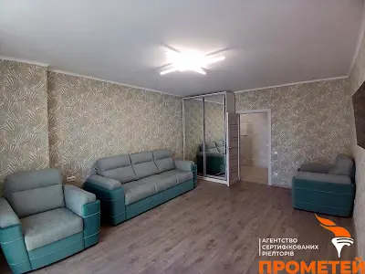 квартира за адресою Микільсько-Слобідська вул., 8