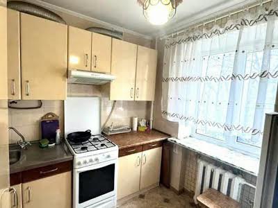 квартира за адресою Солом'янська вул., 6-В