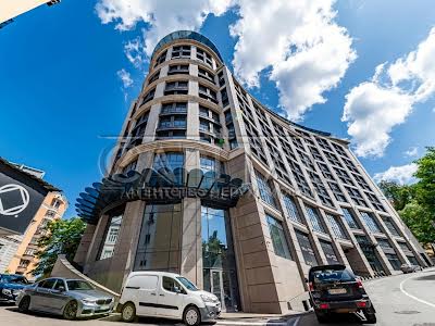 коммерческая по адресу Лютеранская ул., 14в