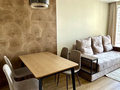 квартира за адресою Драгоманова вул., 31