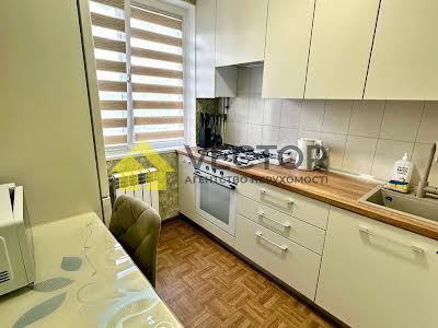 квартира за адресою Івана Мазепи вул. (Калініна), 57