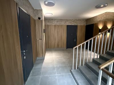 квартира за адресою карманського, 6