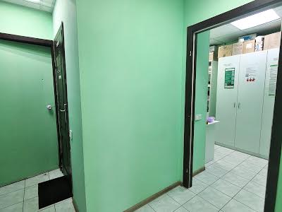 комерційна за адресою Металлургів, 14