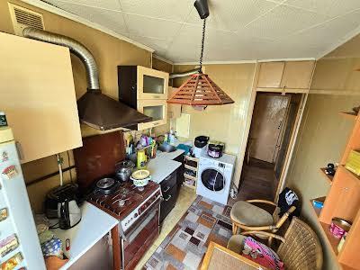 квартира за адресою Електронна вул., 68