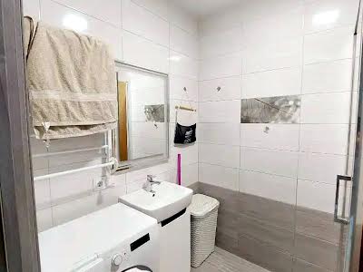 квартира за адресою Набережна Перемоги вул., 44т