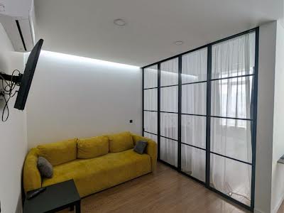 квартира за адресою Миколи Гулака вул., 4