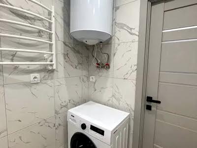 квартира за адресою Озерна вул., 20
