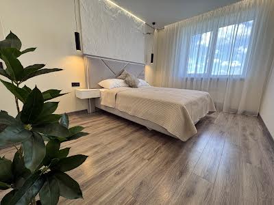 квартира за адресою Соборна вул., 122