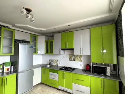 квартира за адресою Хіміків вул., 23Б