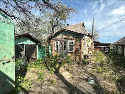 дом по адресу Центральна