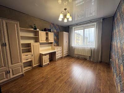 квартира за адресою Симоненка, 31