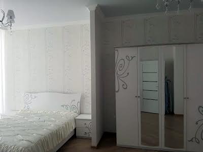 квартира за адресою Асташкіна вул. (Крива), 29