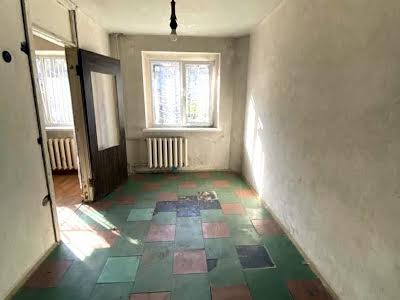 квартира за адресою Богдана Хмельницького просп. (Героїв Сталінграда), 12а