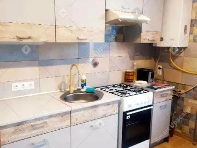 квартира за адресою Червона вул., 15