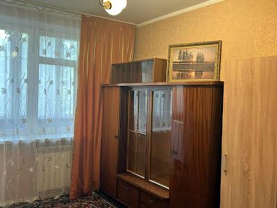 квартира за адресою Ушинського вул., 25