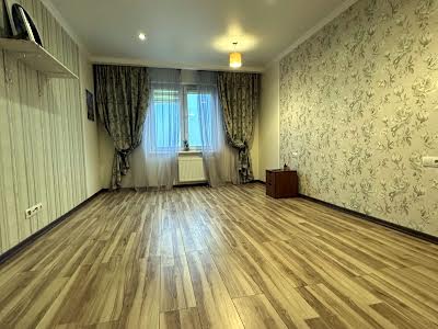 квартира за адресою Милославська вул., 16