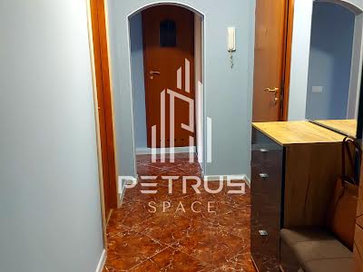 квартира за адресою Миколи Бажана просп., 7-Б
