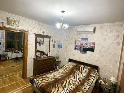 квартира по адресу Червоной Калины просп. (Владимира Маяковского), 74/9