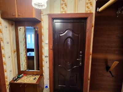 квартира за адресою Сержа Лифаря вул. (Олександра Сабурова), 11