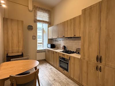 квартира за адресою Стрілецька вул., 28