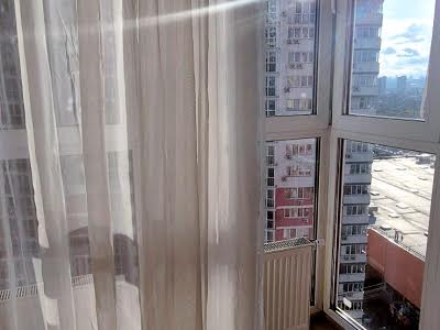 квартира по адресу Драгоманова ул., 2-А