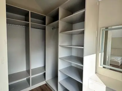 будинок за адресою Амосова, 1
