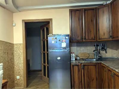 квартира за адресою Академіка Євгена Лазаренка вул., 36