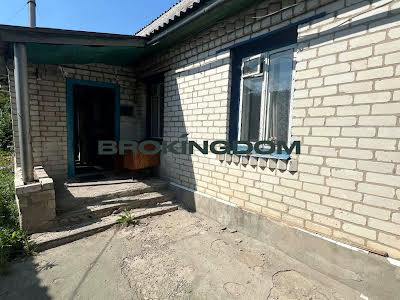 дом по адресу центральна, 23
