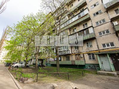 квартира за адресою Флоренції вул., 12 Б