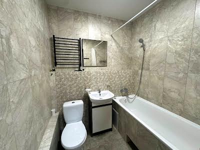 квартира за адресою Бориса Гмирі вул., 17