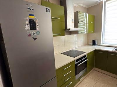 квартира за адресою Світла вул., 3д