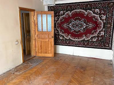 квартира за адресою Степана Бандери вул., 6