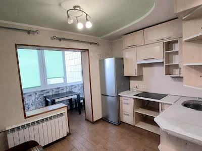 квартира за адресою Оноре де Бальзака вул., 68