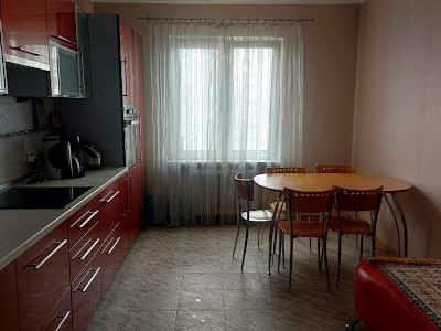 квартира за адресою Драгоманова вул., 1е