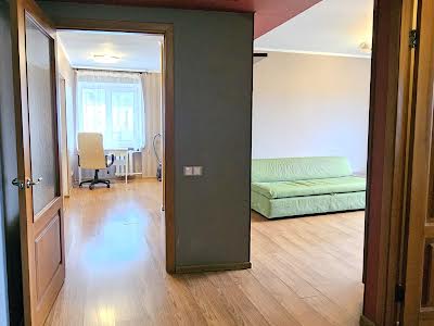 квартира по адресу Леси Украинки бульв., 3