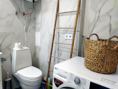 квартира за адресою Драгоманова вул., 4-А