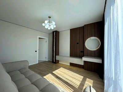 квартира за адресою Крайківського, 1а