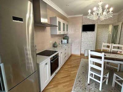 квартира за адресою Білоруська вул., 36А