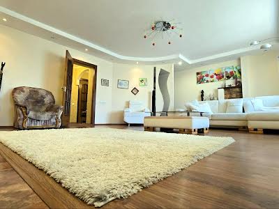квартира по адресу Проспект Центральный, 15а
