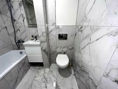 квартира за адресою Тополева вул., 6