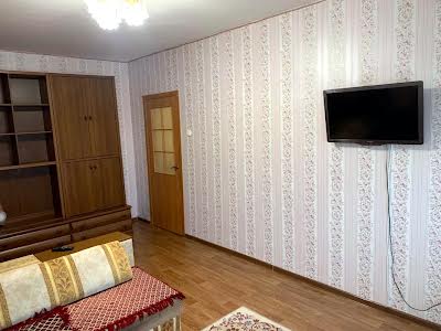 квартира за адресою Михайла Максимовича вул. (Онуфрія Трутенка), 7-В