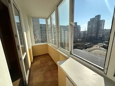 квартира за адресою Дніпровська набережна вул., 1