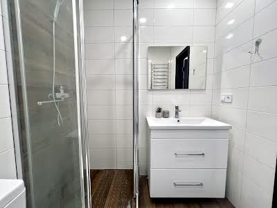 квартира за адресою Івана Кожедуба вул., 3