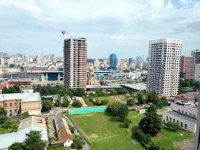 квартира за адресою Стадіонна вул., 6-А