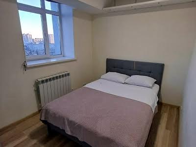 квартира за адресою Машинобудівна вул., 41