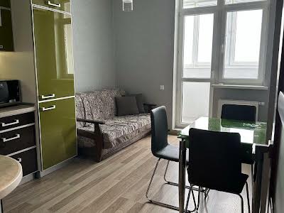 квартира за адресою Воскресенська вул., 14-Е