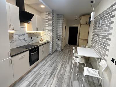 квартира за адресою Олени Теліги вул., 25