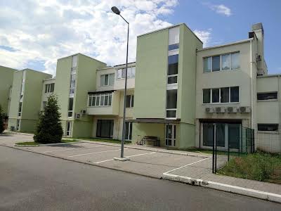 квартира за адресою Липовая, 2