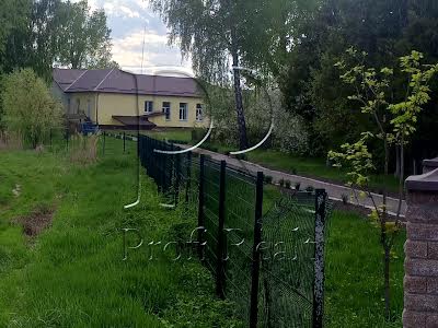 участок по адресу Квітнева вулиця, 31